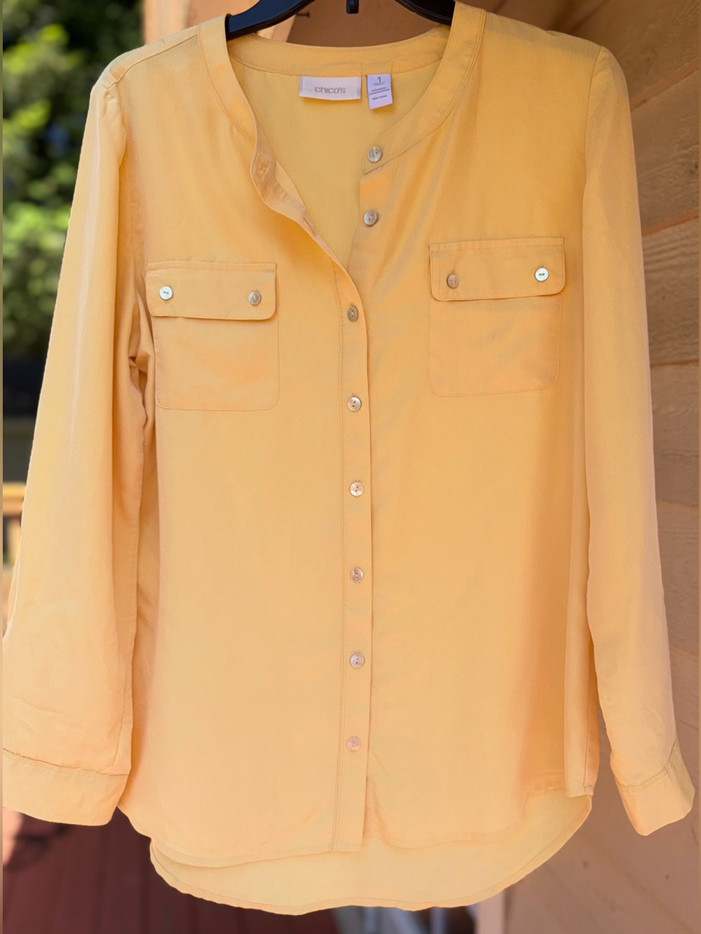 Chico's Pale Butter Yellow Button-Front Top. Size- 1 US equivalent to 8/10.